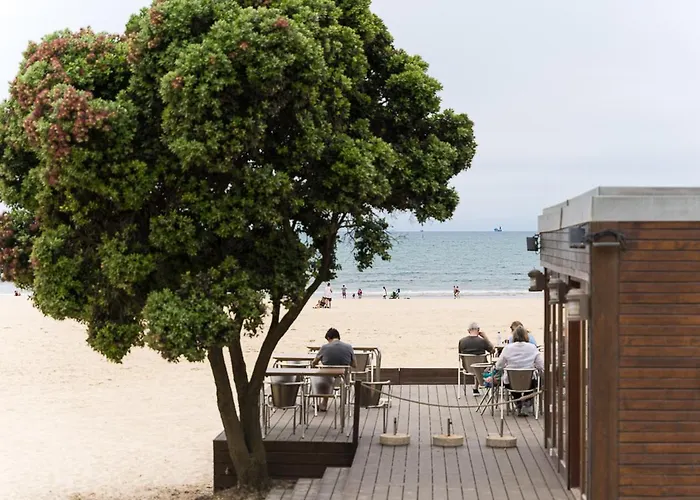 Beachfront 아파트 *